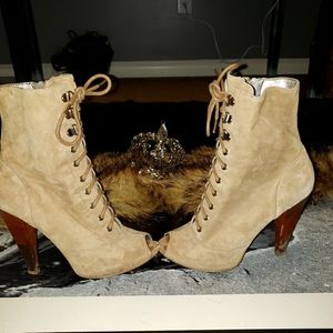 guess booties